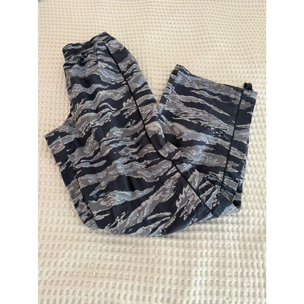 BDG Gray & Black Tiger Stripe Jogger Pants